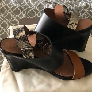 BCBG MaxAzria leather wedges